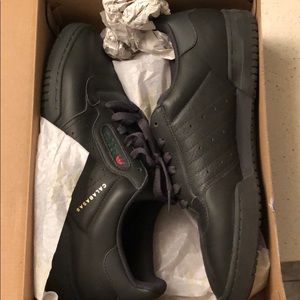 Used Yeezy powerphase
